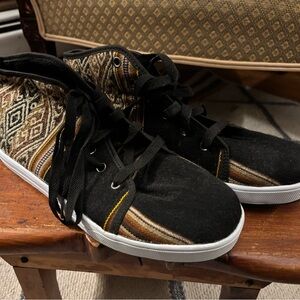 High-Top Sneakers from Peru Inkka style men’s 8
